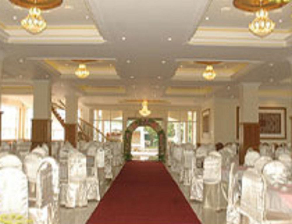 Diamond Crown Hotel Тавой Екстер'єр фото