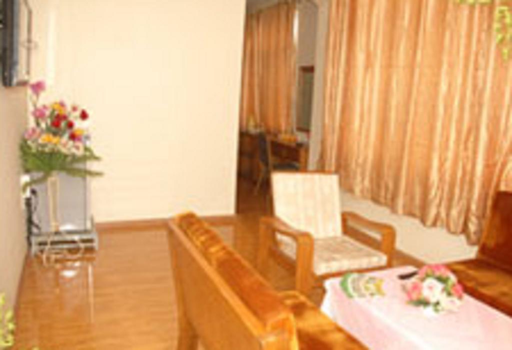 Diamond Crown Hotel Тавой Екстер'єр фото
